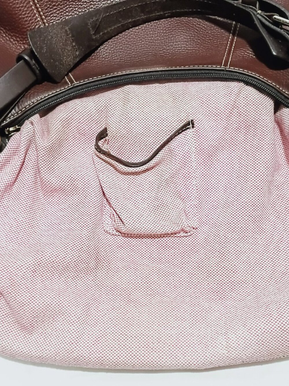 Dooney & Bourke East West Pebbled Leather Hobo, EUC - Picture 13 of 14
